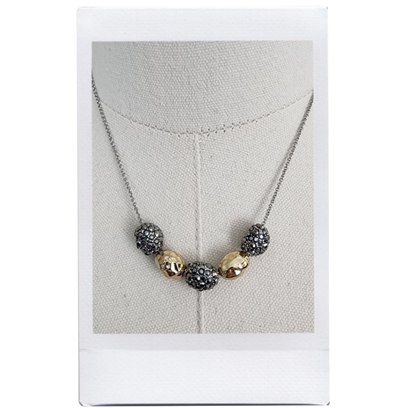 Silver/Gold Jeweled Beaded Necklace - Picture 2 of 8